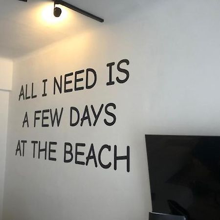 Helios Apartment Кноке-Хайст Екстериор снимка