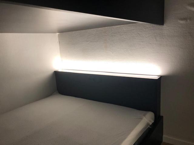 Helios Apartment Кноке-Хайст Екстериор снимка