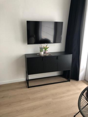 Helios Apartment Кноке-Хайст Екстериор снимка